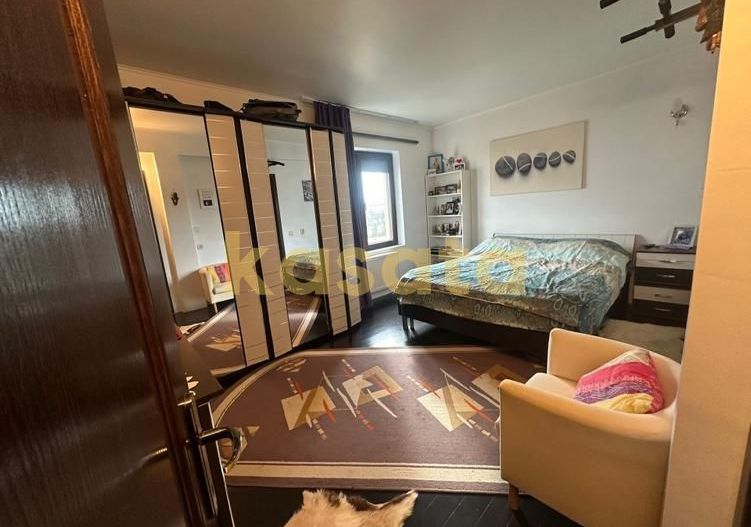 Casă individuală 8 camere în Bragadiru, 320 mp utili, teren 418 mp - Poză 10