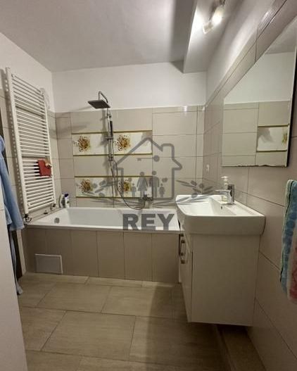 Apartament 3 camere – Valea Aurie, 64,5 mp, etaj 2/3, cu curte și parcare! - Poză 6