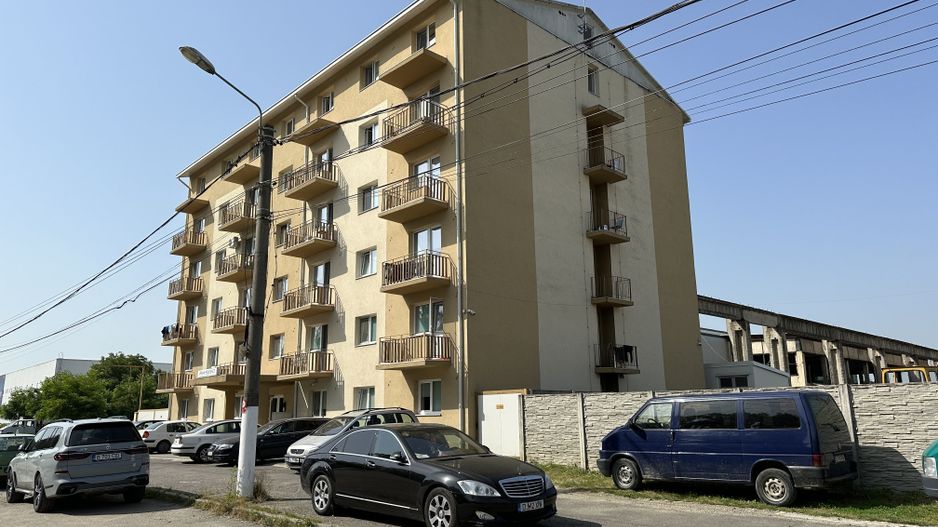 Garsoniera complet mobilata si utilata - Poză 3