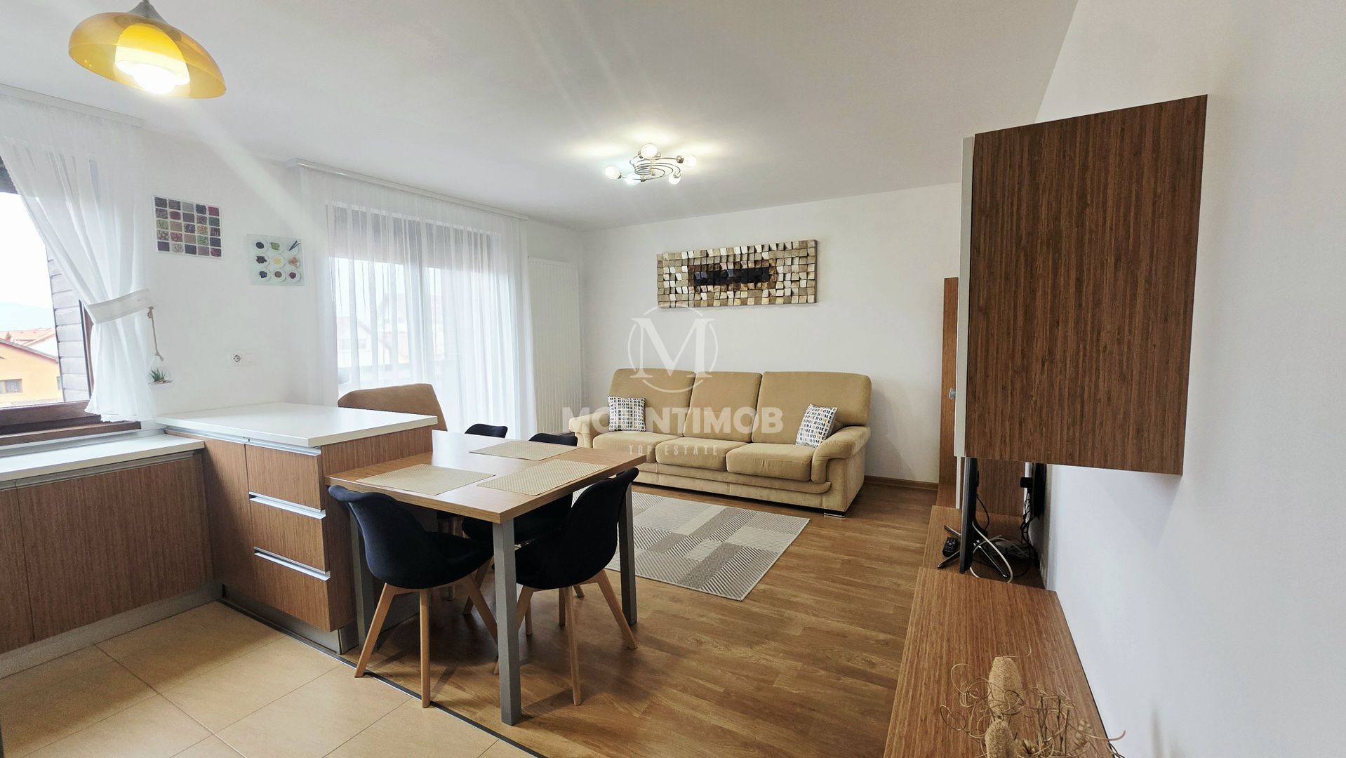 2 camere gata de mutare, loc parcare, Urban Slendor, Tractorul/Brasov - Poză 3