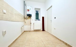 Spațiu comercial de închiriat – artera principală în nordul orașului. - Poză 13