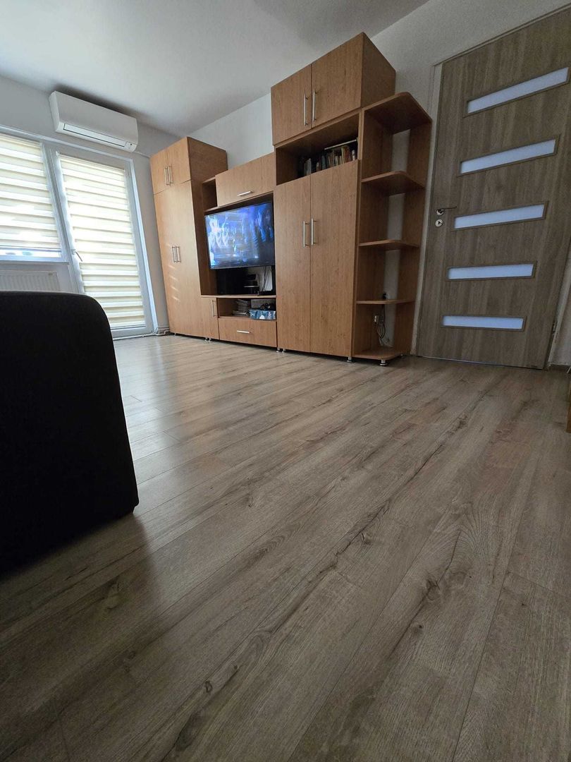 Girocului | 2 Camere | Etaj intermediar | Centrala proprie - Poză 3