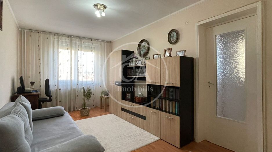 Apartament de vânzare cu 2 camere în zona Velența, Oradea - Poză 1