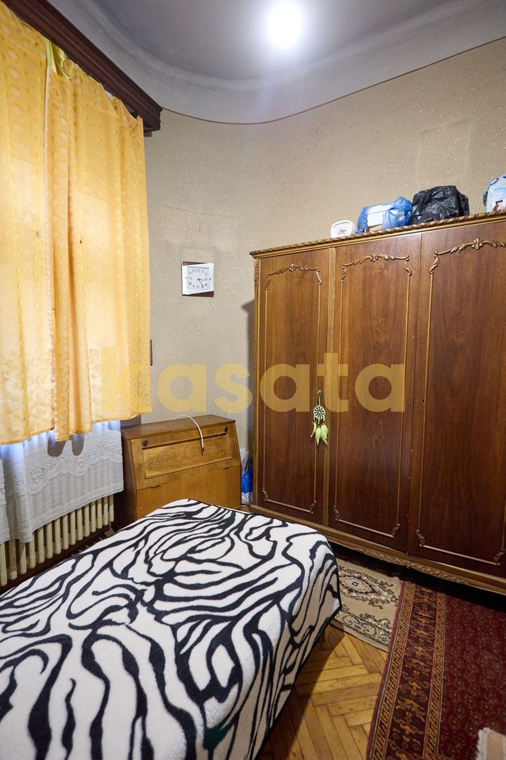 CASĂ CLASICĂ DE VANZARE CU POTENȚIAL PREMIUM ÎN ZONA 1 MAI - Poză 5