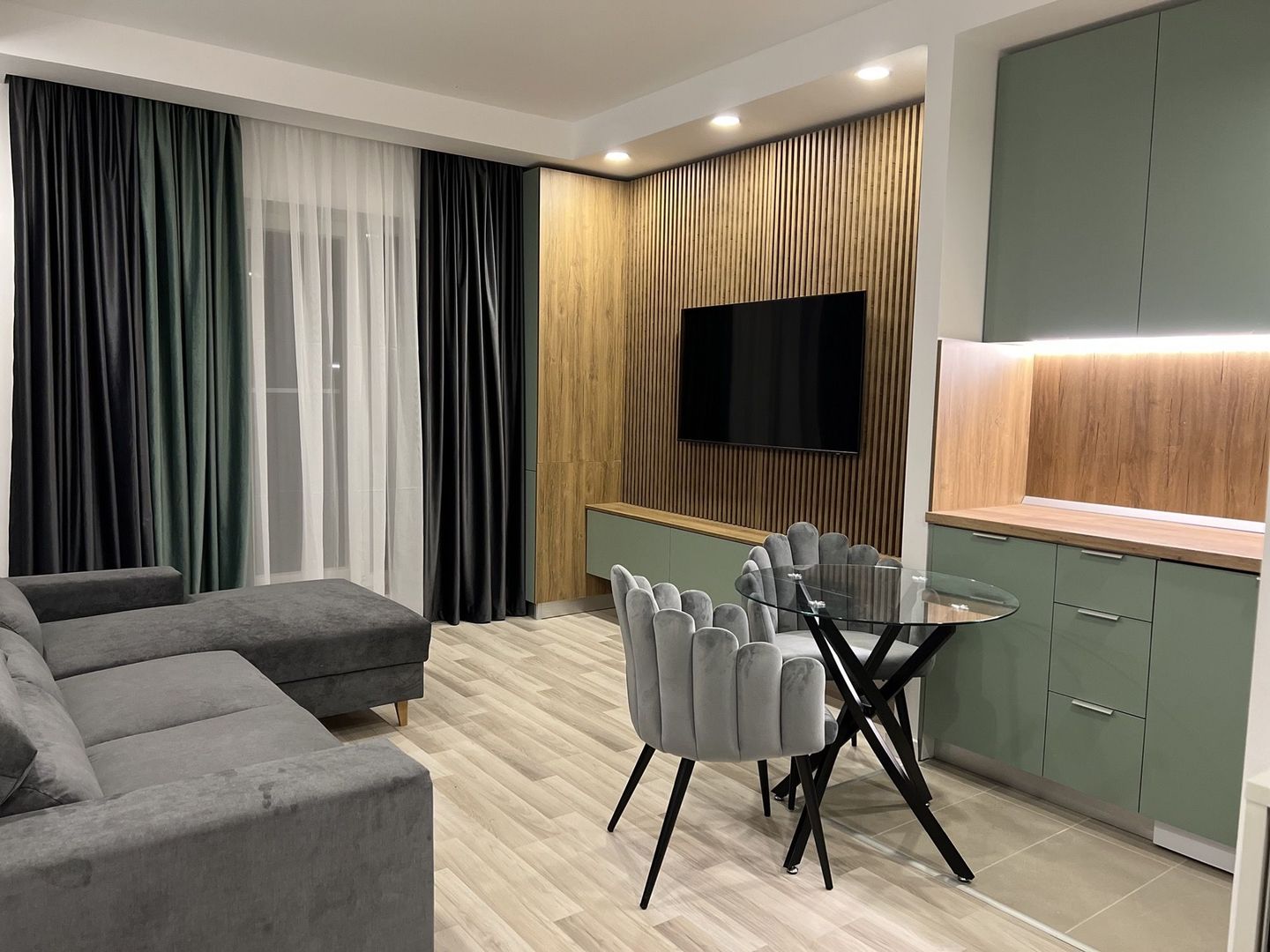 Apartament 2 camere de vanzare - Poză 3