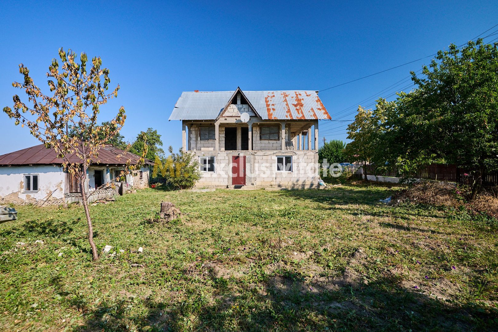Casa + 3105 mp teren intravilan  comuna Uda - Poză 2