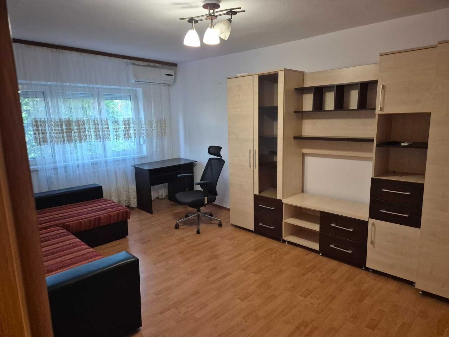 Girocului | Calea Martirilor | 2 camere | Centrală proprie | Etaj 3 - Poză 3