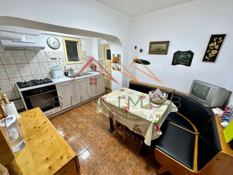 Casa 3 camere, central, mobilata, utilata, Campina, Prahova - Poză 6