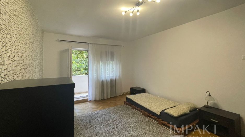 Exclusivitate! Apartament 3 camere decomandate ,  zona BL-Titulescu! - Poză 2