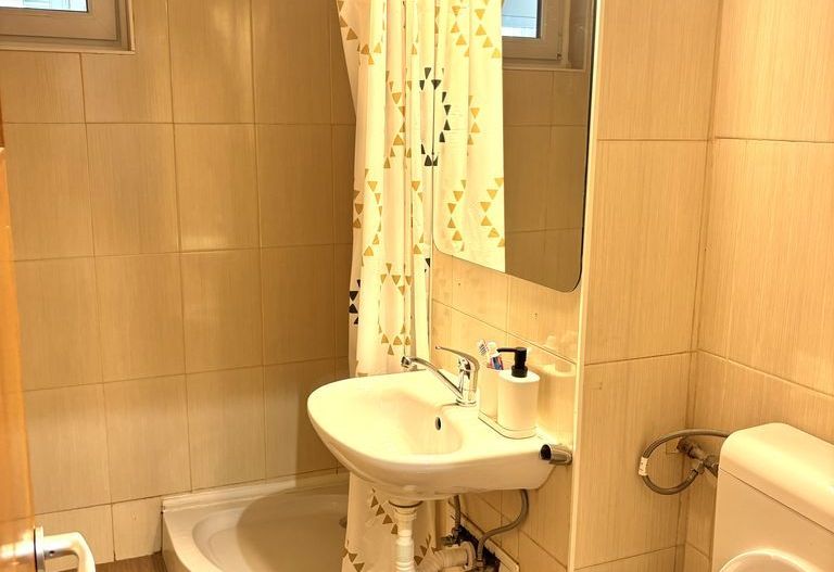 Apartament cu 3 camere, balcoane și lift în Dorobanți - Poză 5