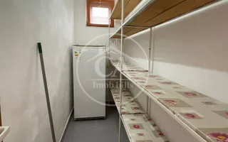 Casa de vânzare cu 8 camere de tip P+E+M in zona Rogerius, Oradea - Poză 16
