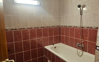 Apartament 3 camere 2 bai terasa Lidl Selimbar - Poză 10