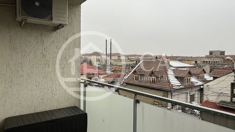 Apartament cu 2 camere de inchiriat in zona Rogerius, Oradea - Poză 12