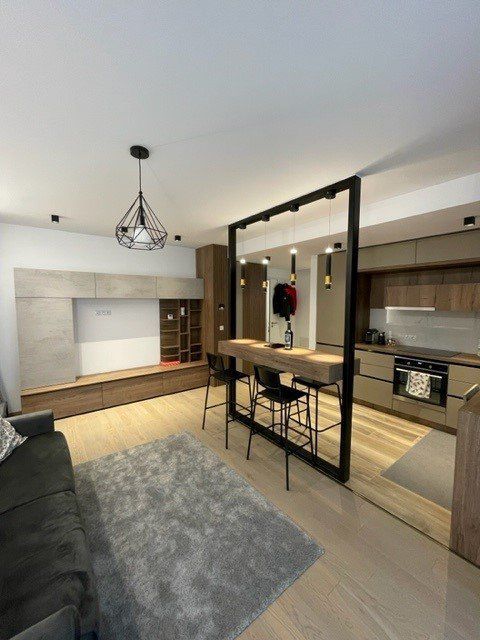 Apartament de LUX | Tractorul | Coresi - Poză 1