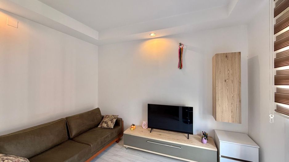 COSMOPOLIS - Apartament cu 2 camere tip studio, mobilat si utilat. - Poză 3