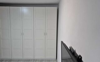 Închiriez garsonieră modernă, Piata Muncii, spațioasă, boiler, AC - Poză 3