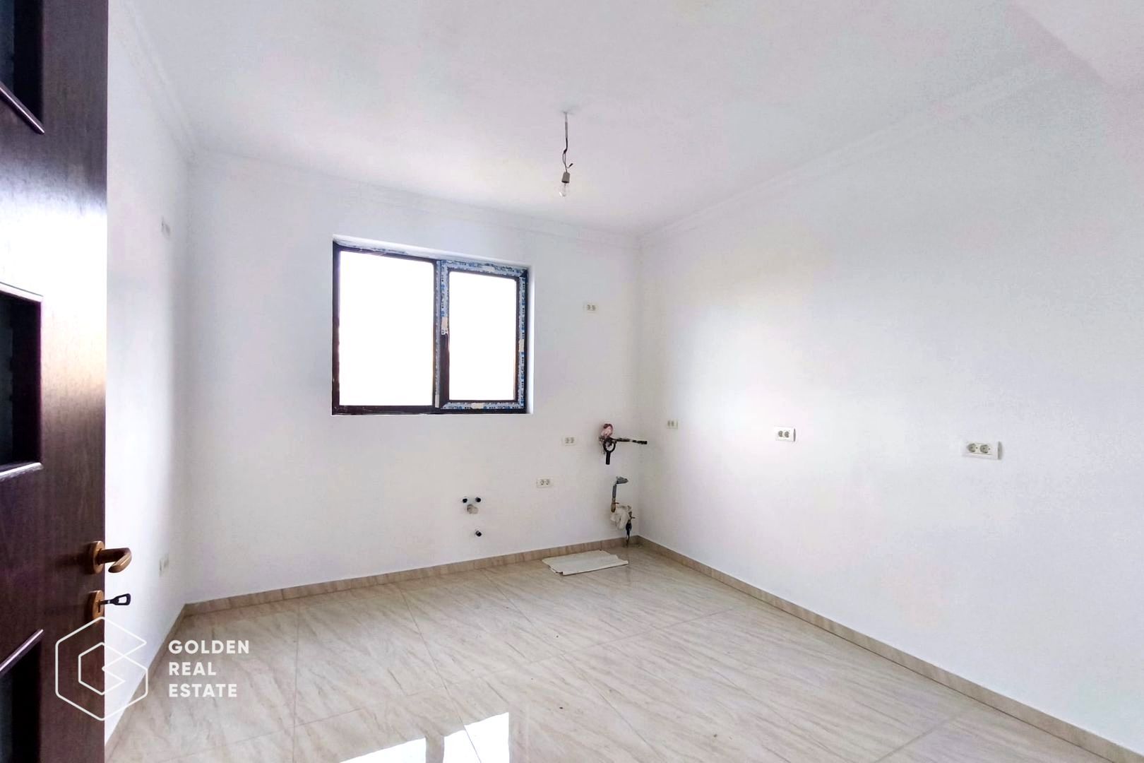 Duplex modern în Giroc, 105 mp utili, teren 250 mp, zonă liniștită de case - Poză 8
