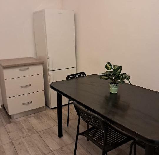 Apartament 2 camere Iancului, decomandat, centrala termica proprie - Poză 3