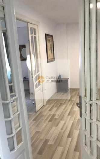 2 camere in vila I Mosilor - Cartierul Armenesc I Etaj 3 I Centrala - Poză 2