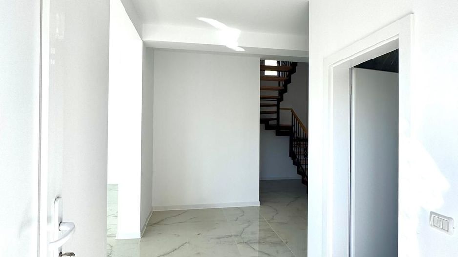 Super pret - Duplex premium cu 4 camere -  Utvin - Poză 4
