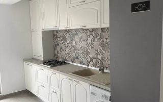 Apartament 3 camere cu curte si 2 parcari subterane zona titan - Poză 1