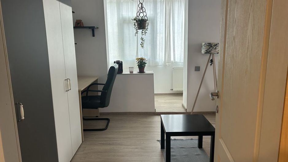 Garsonieră spațioasă de închiriat Berceni - Poză 3