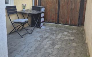 Apartament 2 camere de vânzare | Sibiu, Ștrand | curte - Poză 1