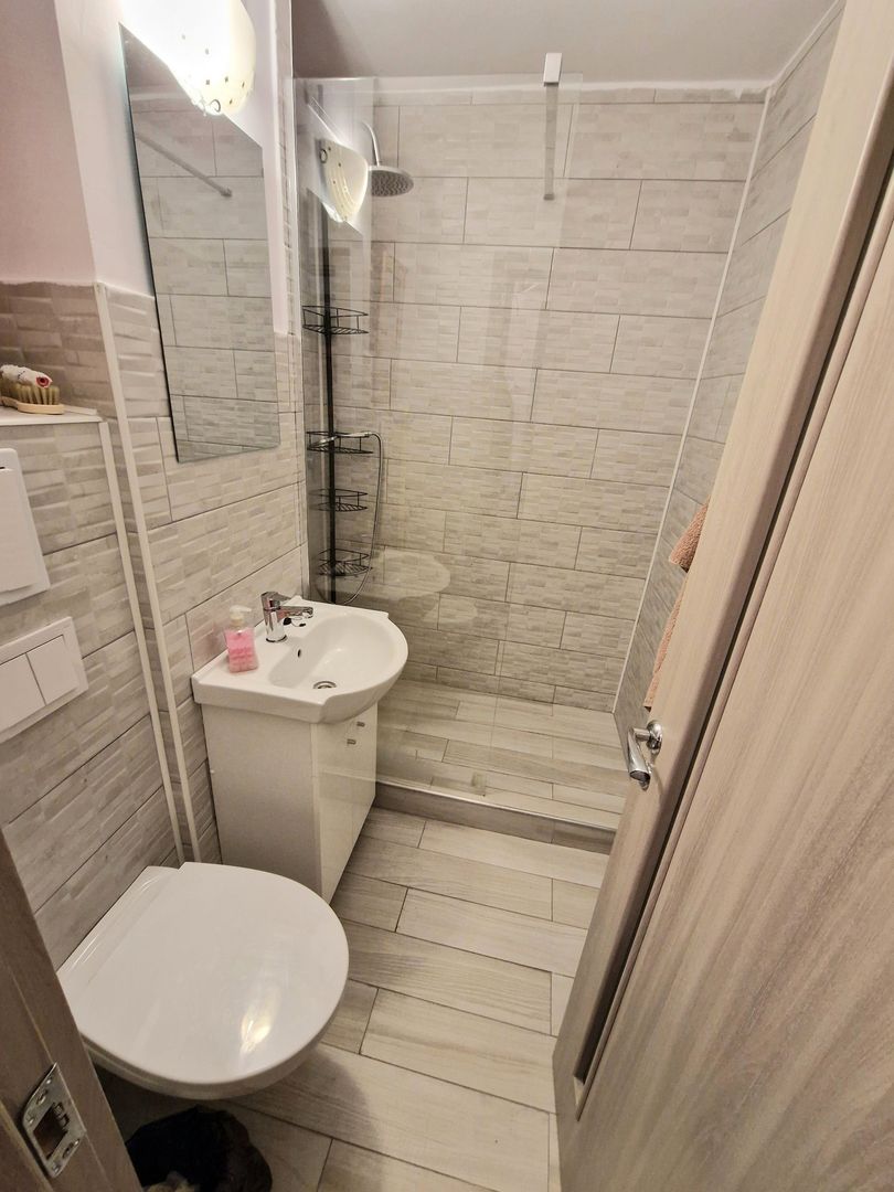 Apartament 2 camere decomandat etaj 3/4 zona Calvaria - Poză 7