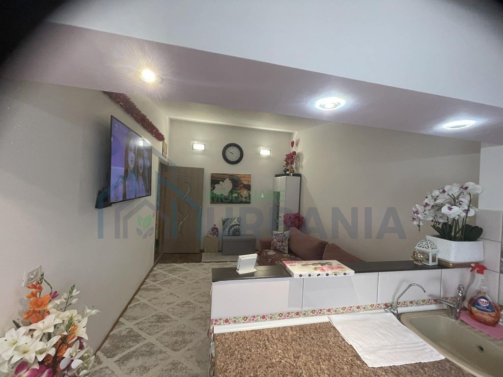 Apartament 2 camere - Poză 1