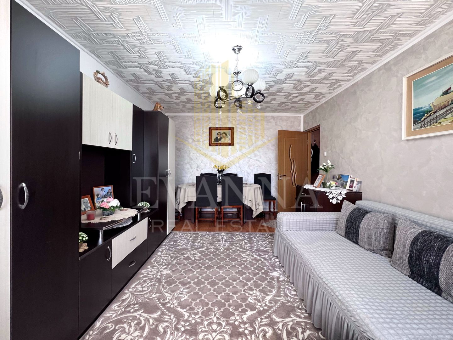 De vanzare 3 camere , decomandat -zona Vasile Alecsandri. - Poză 1