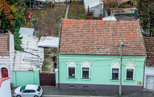 Casă solidă din cărămidă lângă Malul Mureșului cu 750 mp de teren