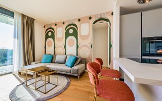 Apartamentul de la Malul Mării – Eleganță Contemporană în Inima Stațiunii - Poză 1