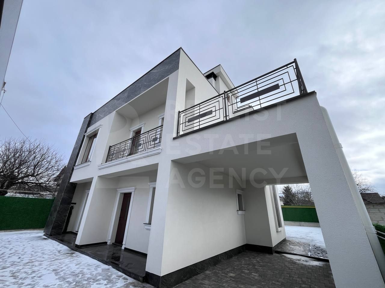 Vânzare, Hi-Tech, 2 nivele, 4 camere, strada Andrei Kolosov ,Cricova - Poză 2