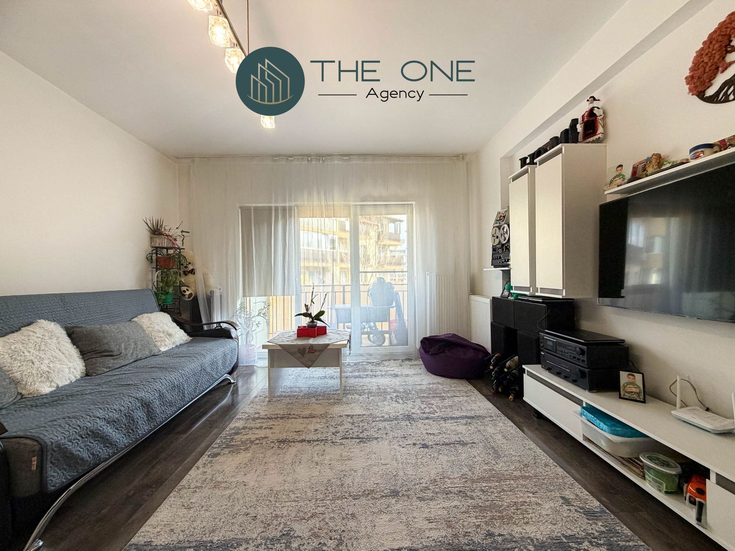 Apartament 2 camere - DECOMANDAT | Etaj intermediar | Florilor - Poză 1