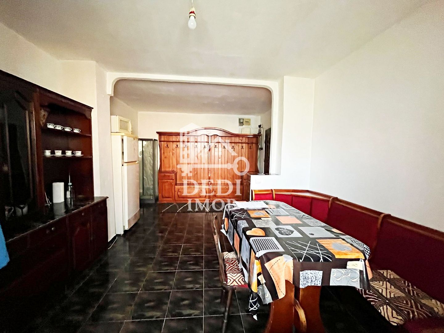 Apartament 3 camere de vanzare in zona Rogerius, Oradea - Poză 8