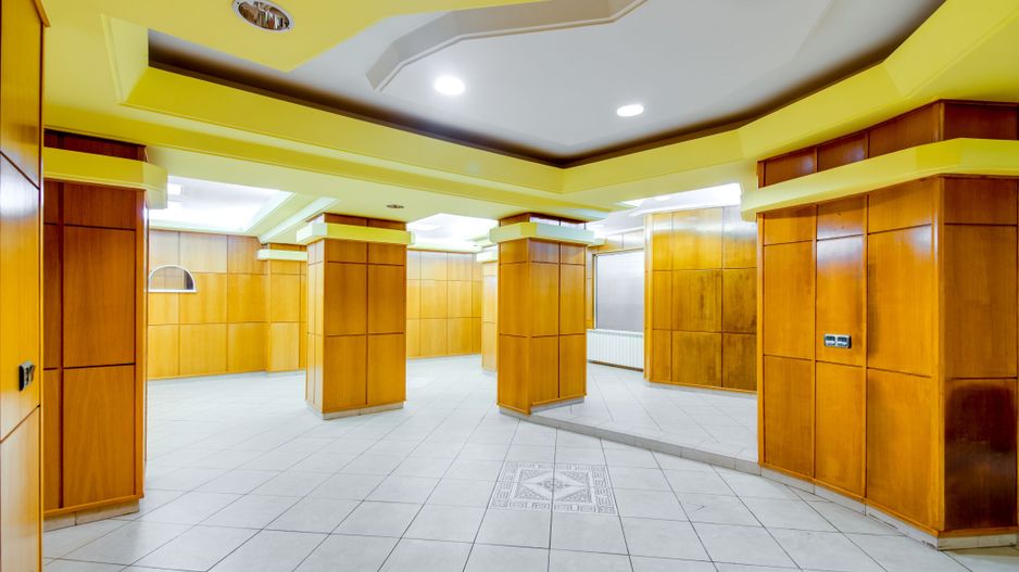Armenească 14 || 4 camere || Spațiu comercial sau birouri - Poză 1