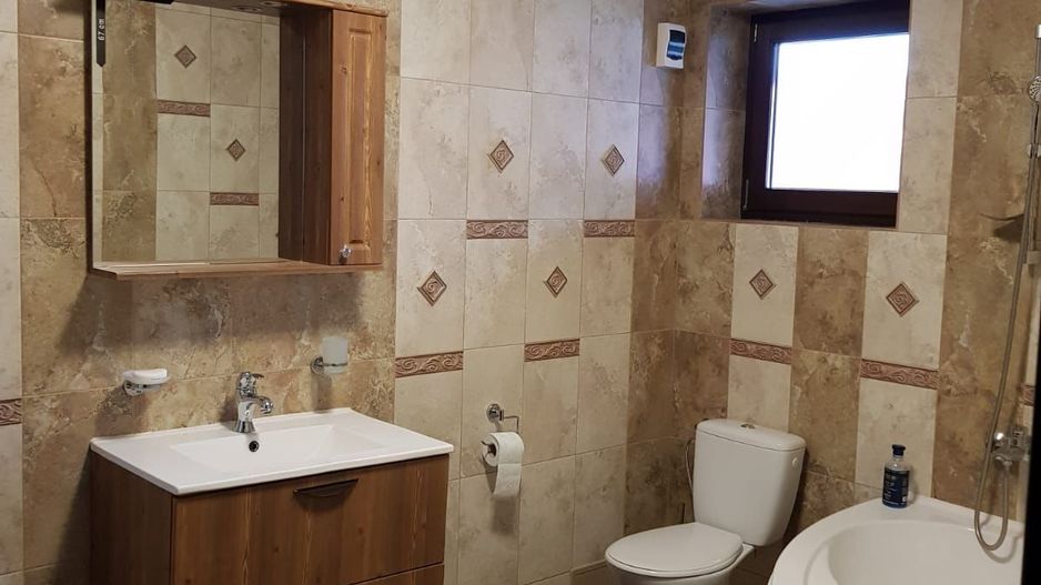 Refugiu la munte - casă cu 3070 mp teren și vedere spre Vârful Rânca - Poză 27