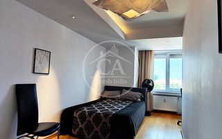 Apartament de vanzare cu 4 camere si terasa, Ultracentral, Oradea - Poză 5