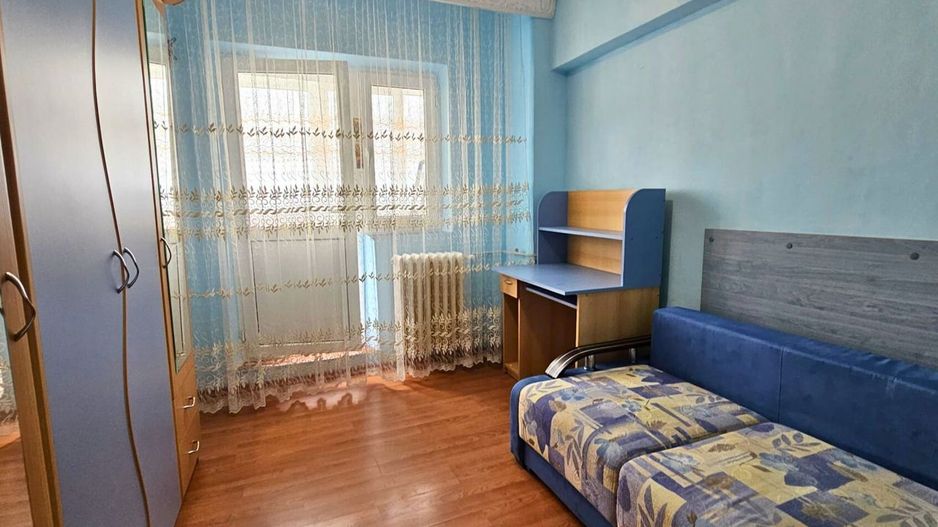 De vanzare Apartament spațios cu 4 camere, sos. Oltenitei, sector 4 - Poză 4