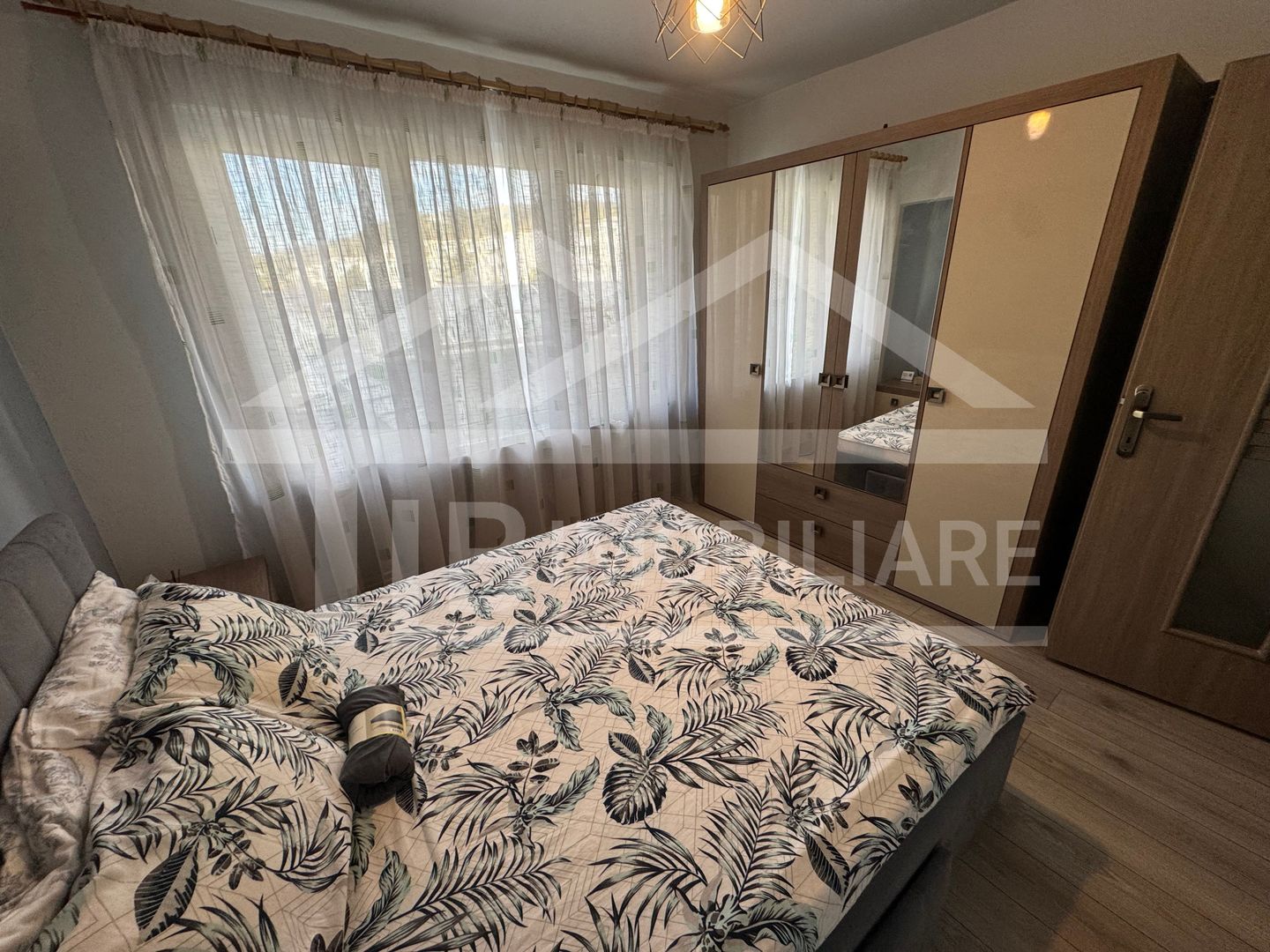 Apartament cu 3 camere, 65mp, Zona Diamant - Poză 4