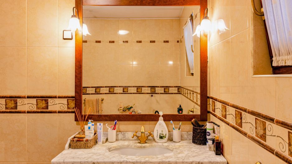 Vilă S+P+M, 2 fronturi stradale, ideală locuit/birouri/clinică, grădiniță, etc - Poză 13