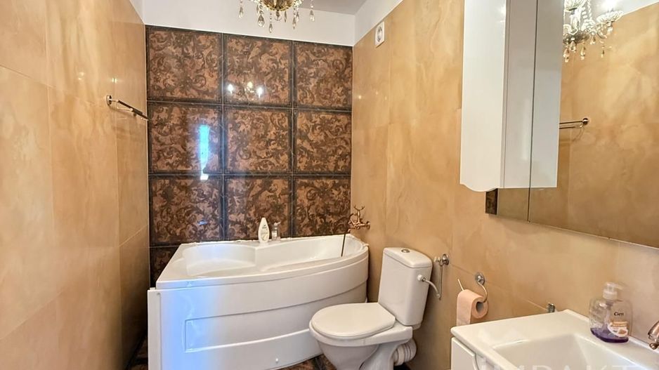 Apartament 3 camere Zorilor cu parcare  71 m2 - Poză 8
