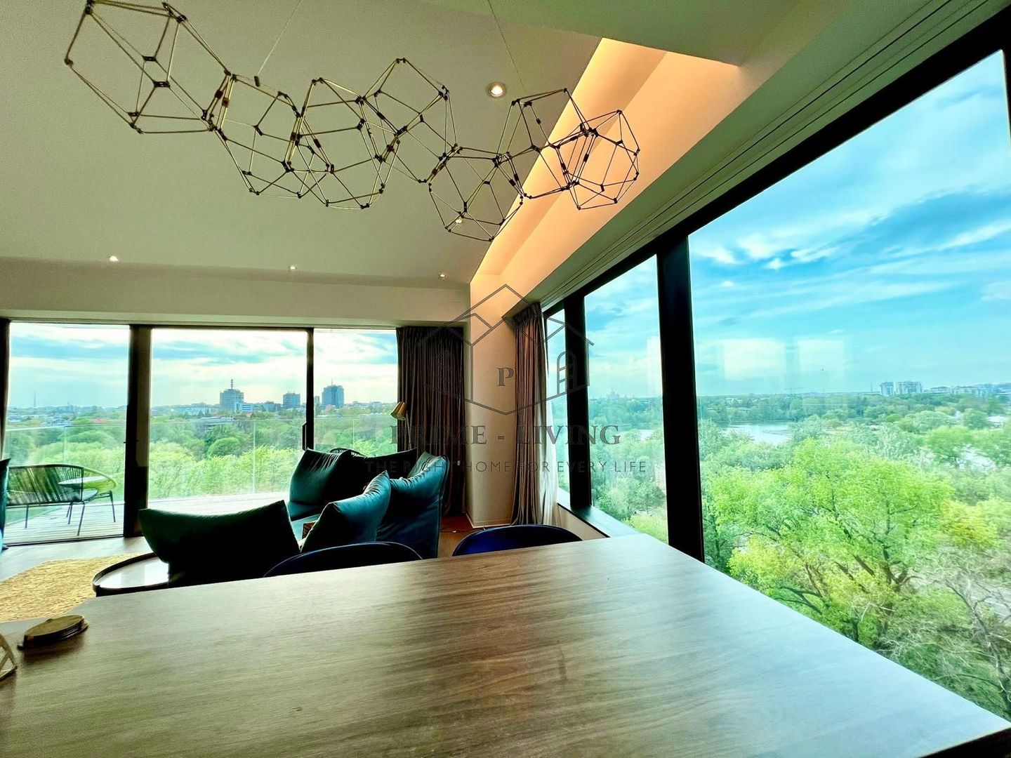 APARTAMENT DEOSEBIT CU 4 CAMERE LA INCHIRIERE IN COMPLEX REZIDENTIAL - Poză 23