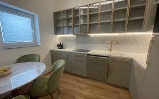 Apartament cu 2 camere, LUX in zona UMF - Poză 6