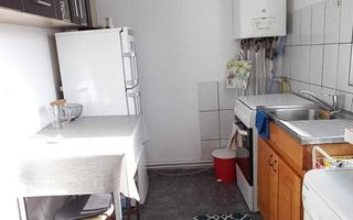 Apartament o camera la casa, 40mp, zona UMF - Poză 3