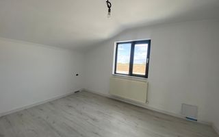 Valu lui Traian (COD 07) Casă P+M cu 5 camere, teren de 517 mp - Poză 15