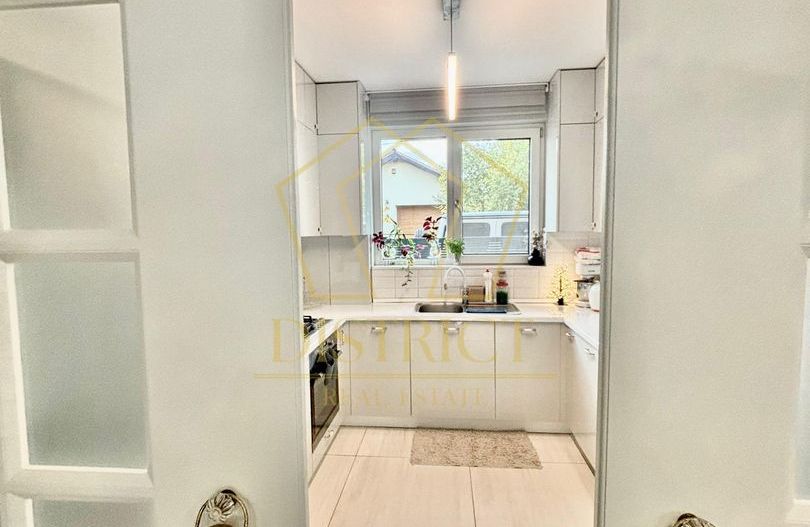 Casa individuala de Lux cu 5 camere, 4 bai si dressing in Braytim la asfalt. - Poză 7
