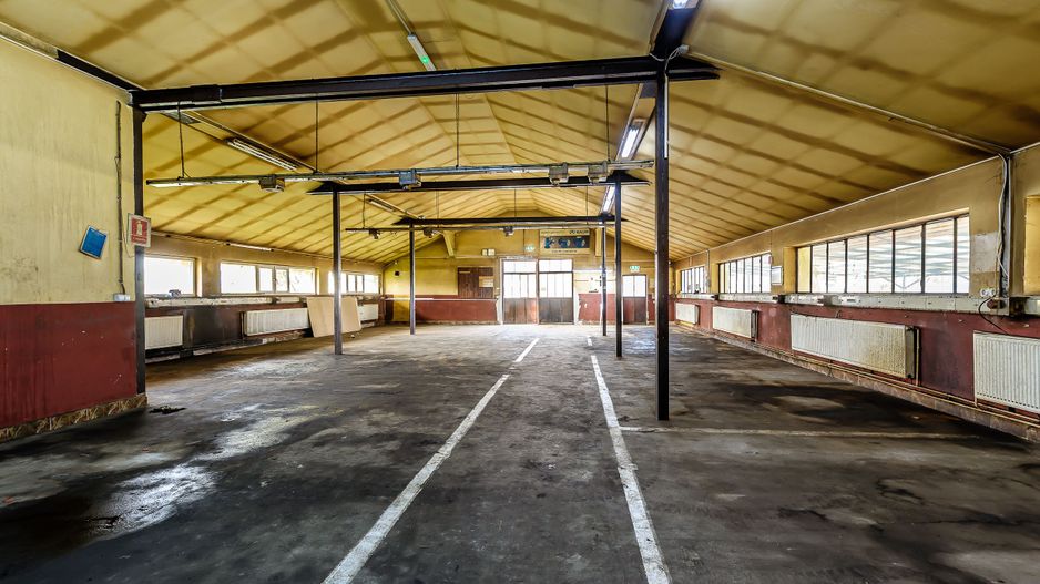 Hala industrială cu teren 10.495 mp – potențial supermarket, Lipova - Poză 8