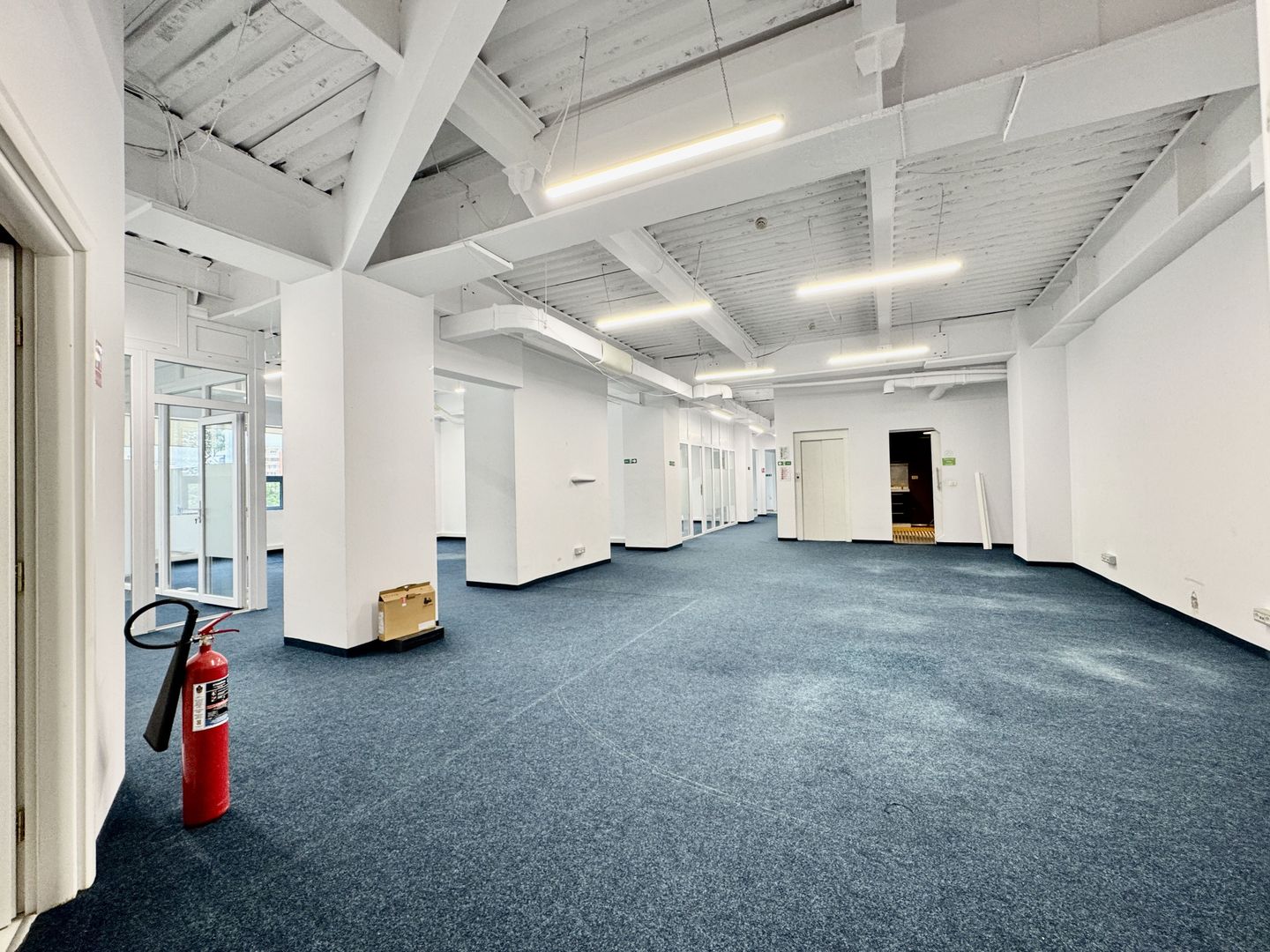 City view from the office - Poză 12