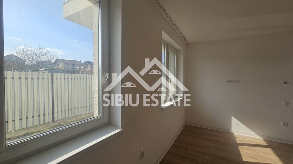 Casa de inchiriat, 4 camere, 2 bai, Sibiu Calea Cisnadiei - Poză 9